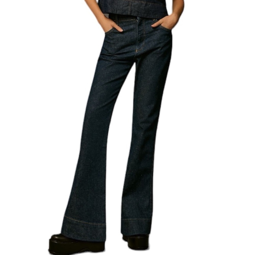 Pilcro Clean Rinse High Rise Flare Jeans Size 28